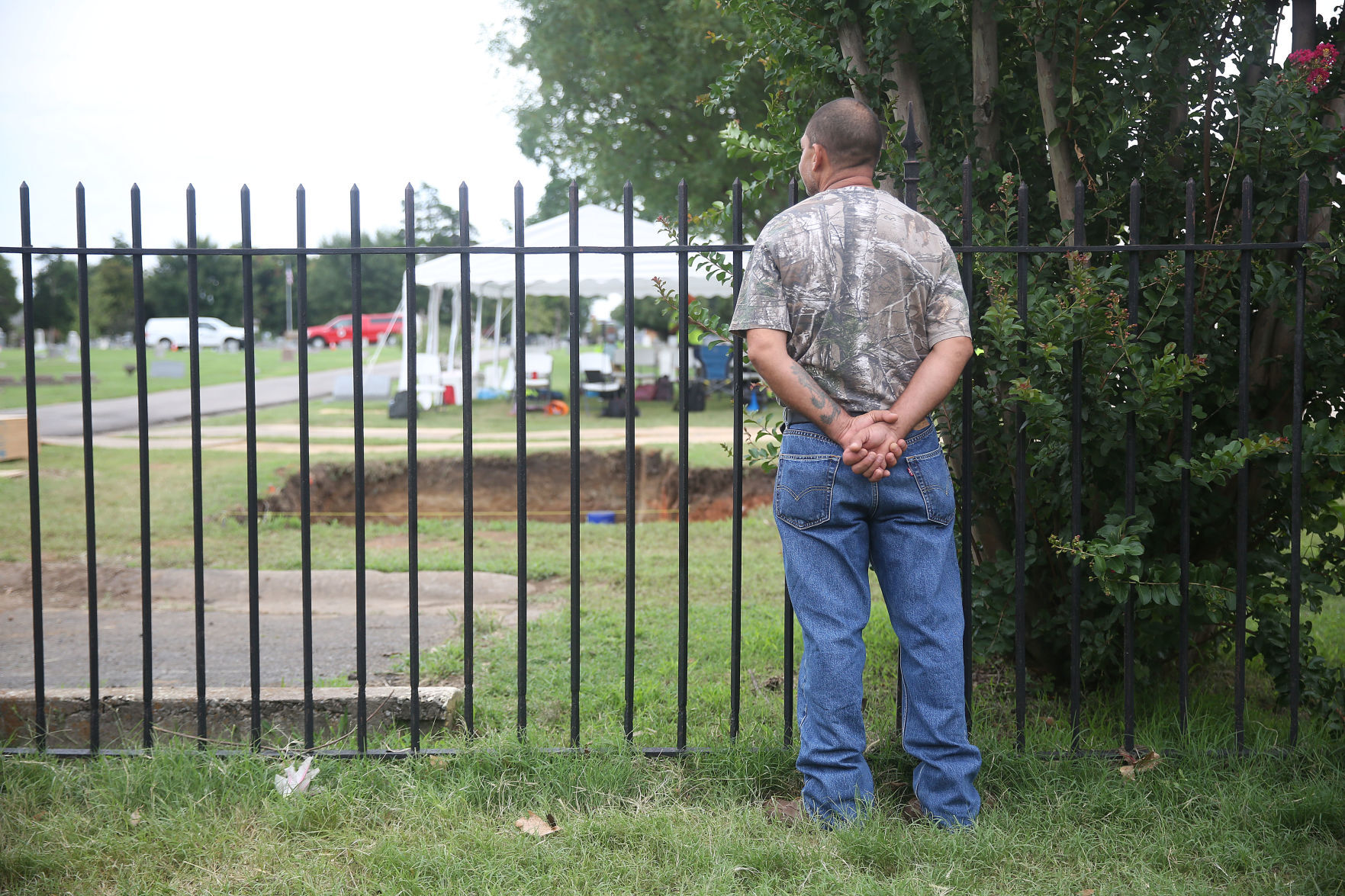 Mass graves search